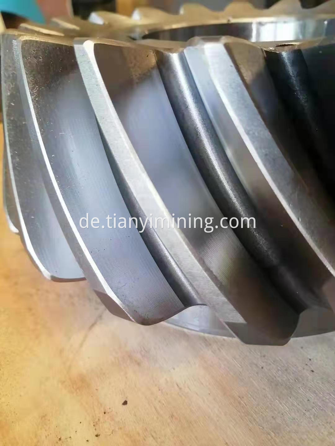 Metso Cone Crusher Pinion